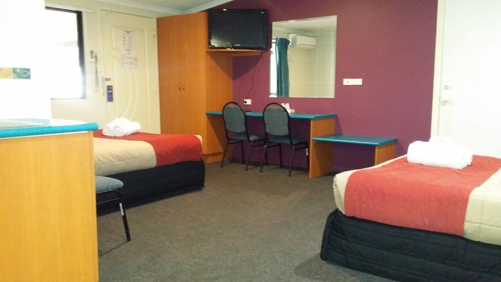 Harbour City Motel Гладстон Екстериор снимка