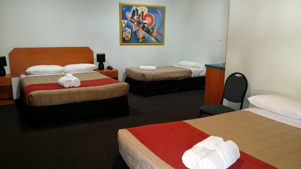 Harbour City Motel Гладстон Екстериор снимка