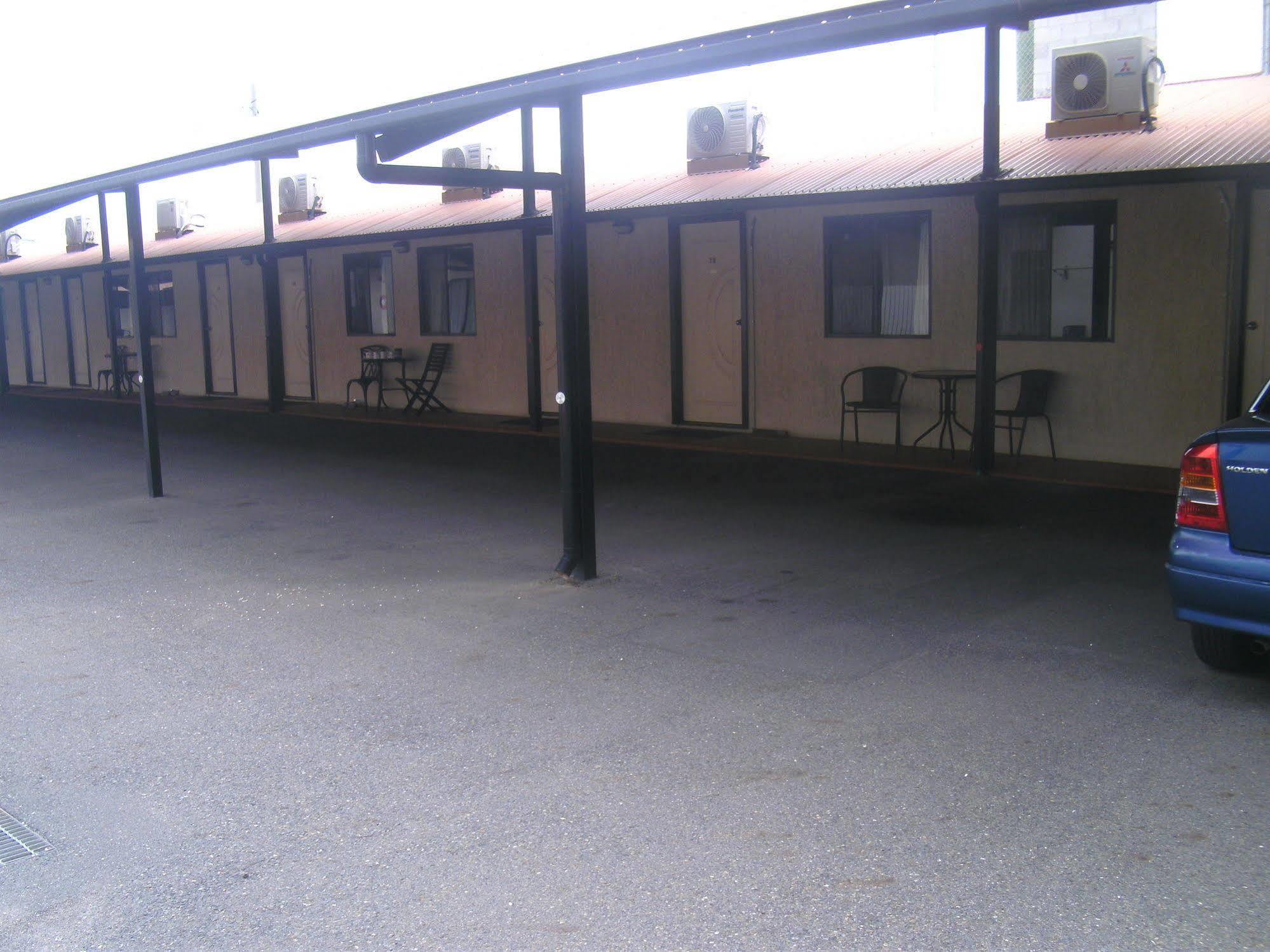 Harbour City Motel Гладстон Екстериор снимка