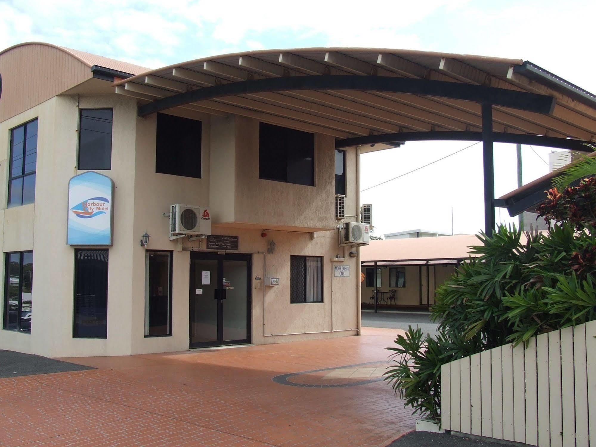 Harbour City Motel Гладстон Екстериор снимка